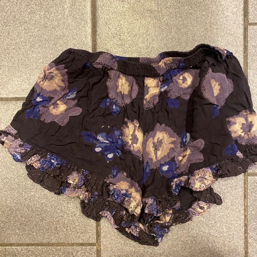 Forever 21 shorts